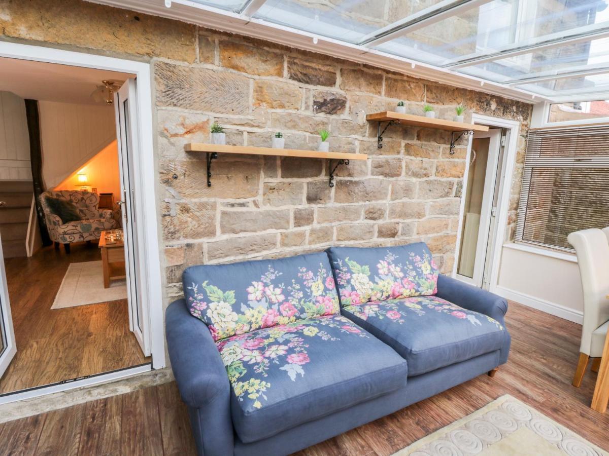 Willow Nook Whitby Exterior photo